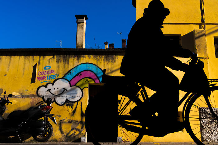 Here Are 25 Of The Best Photographs, As Selected By All About Photo Magazine Awards 2022: Streets Here Are 25 Of The Best Photographs, As Selected By All About Photo Magazine Awards 2022: Streets