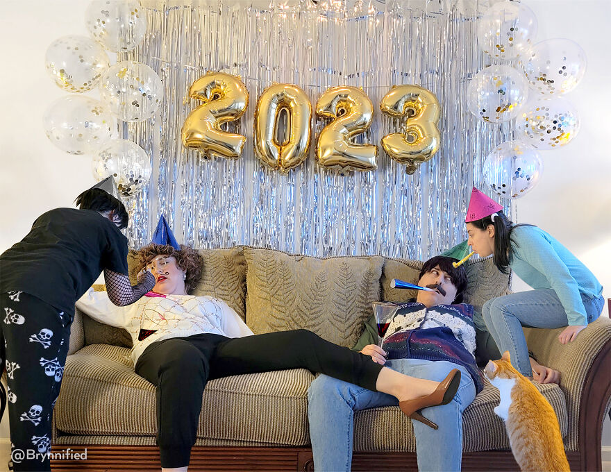 An Awkward Photoshopped Family Calendar For The Year 2023 Of Me, Myself, And I An Awkward Photoshopped Family Calendar For The Year 2023 Of Me, Myself, And I