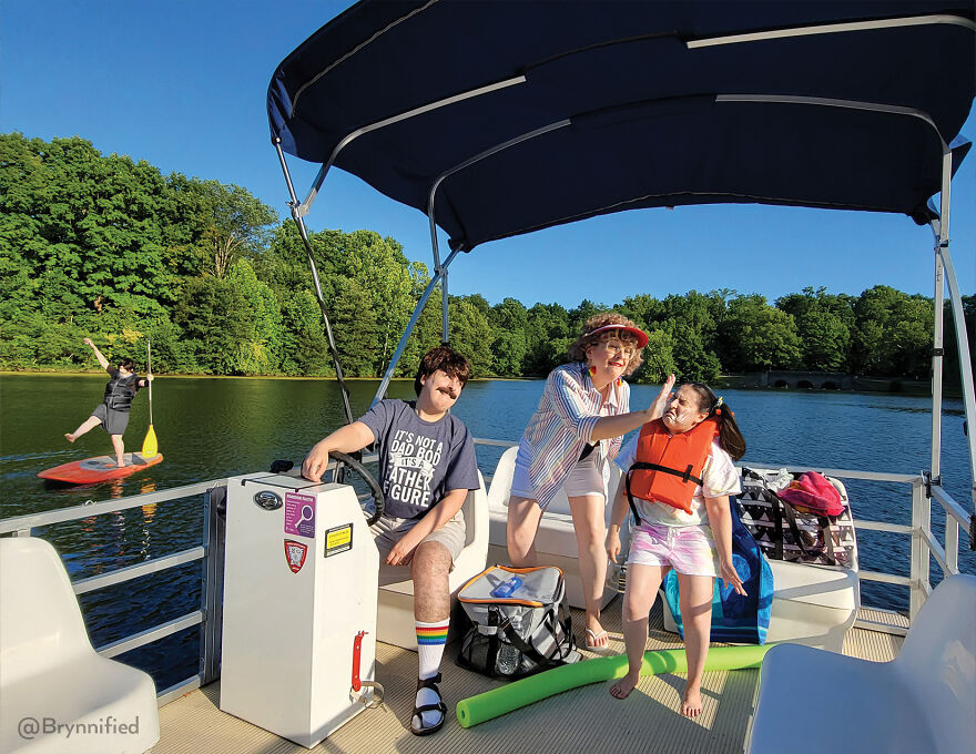 An Awkward Photoshopped Family Calendar For The Year 2023 Of Me, Myself, And I An Awkward Photoshopped Family Calendar For The Year 2023 Of Me, Myself, And I