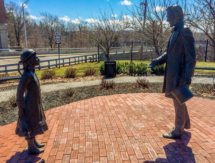 30 Wholesome Historical Facts They Probably Didn’t Teach You In School, As Shared By People In This Thread 30 Wholesome Historical Facts They Probably Didn’t Teach You In School, As Shared By People In This Thread