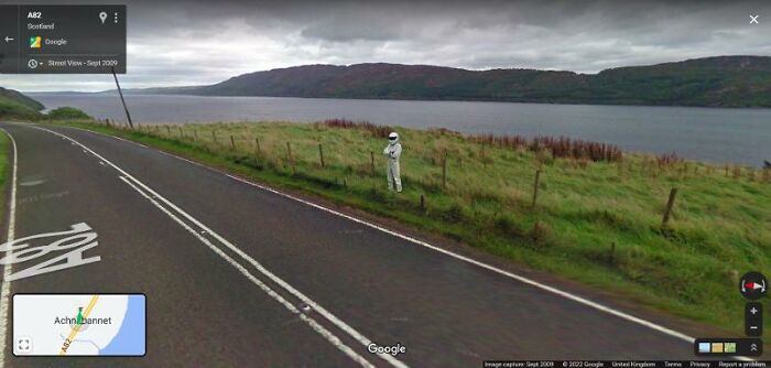 50 Of The Most Amusing And Ridiculous Moments Ever Captured By Google Street View Cameras