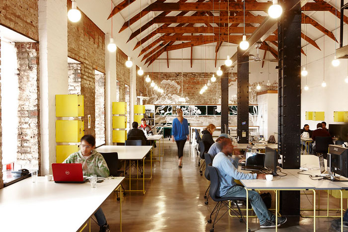 Family Drama Ensues After New Mom Decides To Work From Her Office And Leaves Jobless Husband To Take Care Of The Baby Family Drama Ensues After New Mom Decides To Work From Her Office And Leaves Jobless Husband To Take Care Of The Baby