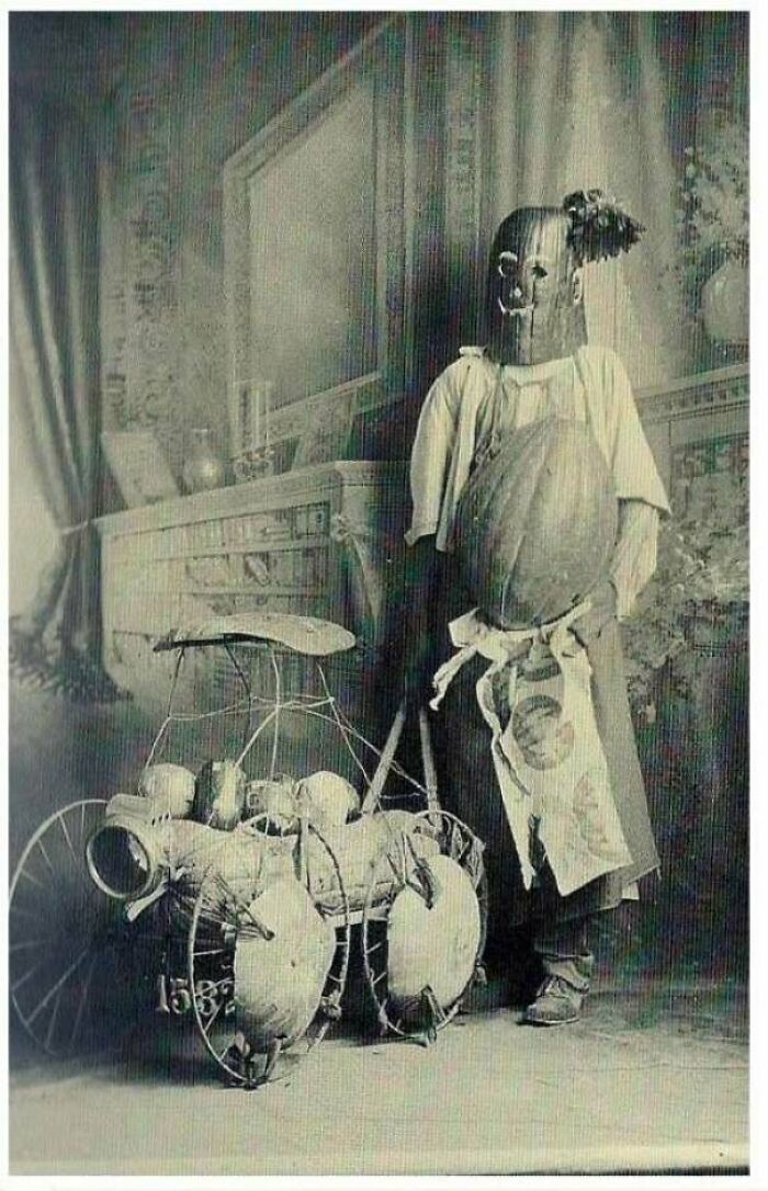 40 Times People Found Lowkey Horrifying Pictures From The Past And Just Had To Share Them Online (New Pics) 40 Times People Found Lowkey Horrifying Pictures From The Past And Just Had To Share Them Online (New Pics)