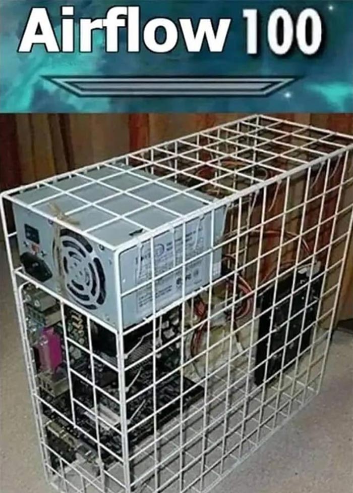 30 Times People Spotted Cursed Gaming Setups And Shared Them On This Group