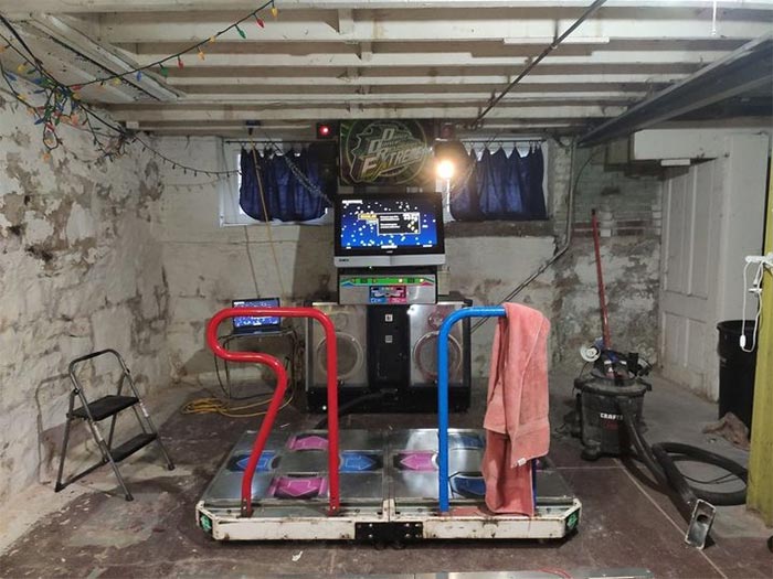 30 Times People Spotted Cursed Gaming Setups And Shared Them On This Group