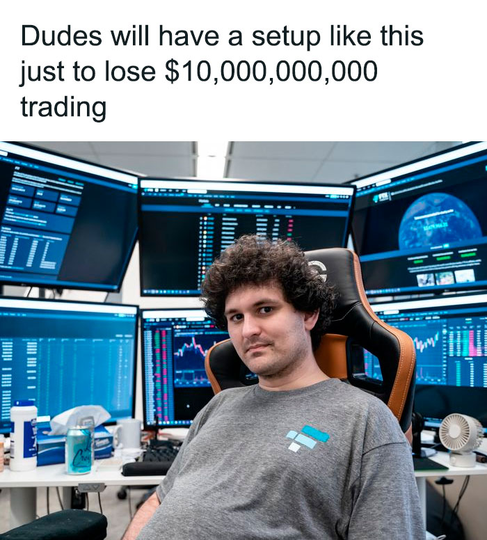 30 Times People Spotted Cursed Gaming Setups And Shared Them On This Group