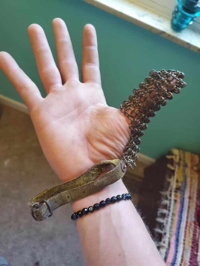 “What Is This Thing?”: 50 Times People Stumbled Upon Mysterious Objects And The Internet Offered Them An Explanation (New Pics) “What Is This Thing?”: 50 Times People Stumbled Upon Mysterious Objects And The Internet Offered Them An Explanation (New Pics)