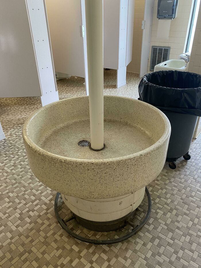 “What Is This Thing?”: 50 Times People Stumbled Upon Mysterious Objects And The Internet Offered Them An Explanation (New Pics) “What Is This Thing?”: 50 Times People Stumbled Upon Mysterious Objects And The Internet Offered Them An Explanation (New Pics)