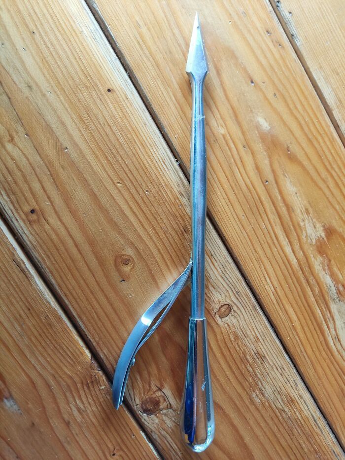 “What Is This Thing?”: 50 Times People Stumbled Upon Mysterious Objects And The Internet Offered Them An Explanation (New Pics) “What Is This Thing?”: 50 Times People Stumbled Upon Mysterious Objects And The Internet Offered Them An Explanation (New Pics)