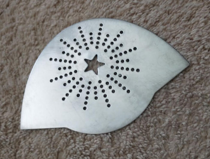 “What Is This Thing?”: 50 Times People Stumbled Upon Mysterious Objects And The Internet Offered Them An Explanation (New Pics) “What Is This Thing?”: 50 Times People Stumbled Upon Mysterious Objects And The Internet Offered Them An Explanation (New Pics)