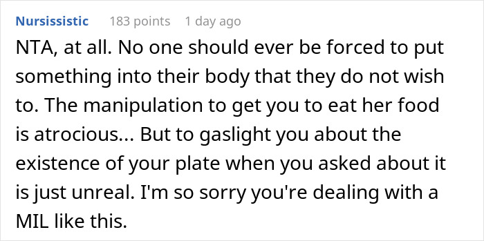 Pregnant Woman Leaves Thanksgiving Dinner After MIL Trashes The Meal She Brought For Herself Pregnant Woman Leaves Thanksgiving Dinner After MIL Trashes The Meal She Brought For Herself