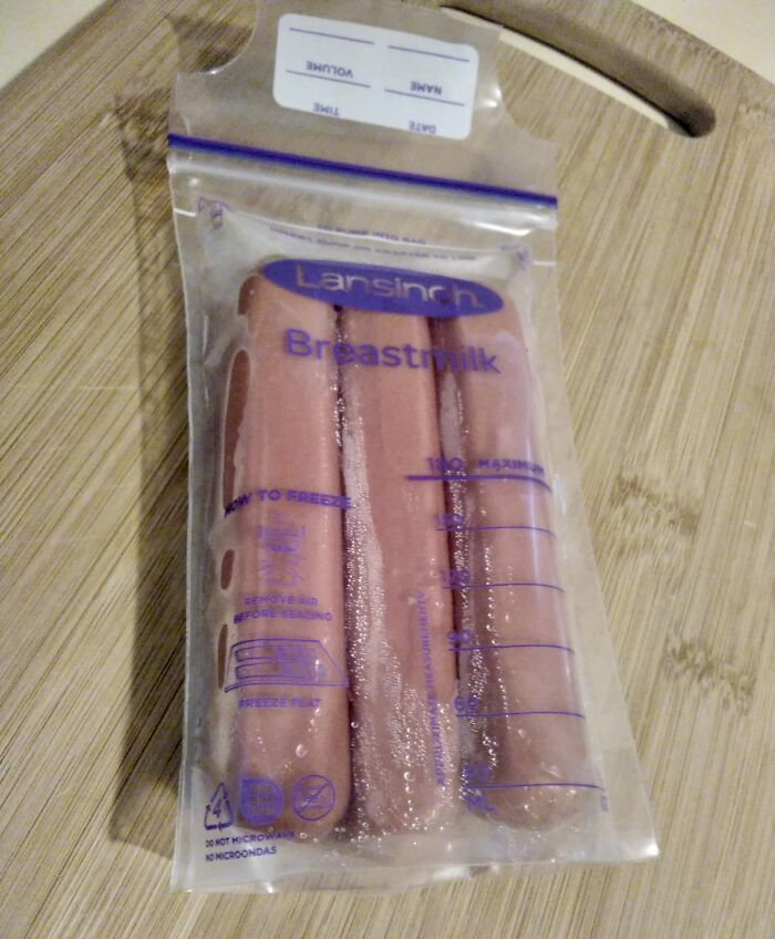 40 Times People Spotted Food In Places It Shouldn’t Be And Just Had To Share Pics In This Online Group 40 Times People Spotted Food In Places It Shouldn’t Be And Just Had To Share Pics In This Online Group