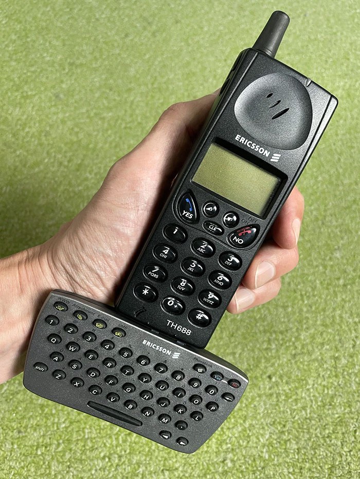 50 Times It Was Totally Unclear What Designers Were Thinking When They Came Up With These Crazy Phones 50 Times It Was Totally Unclear What Designers Were Thinking When They Came Up With These Crazy Phones