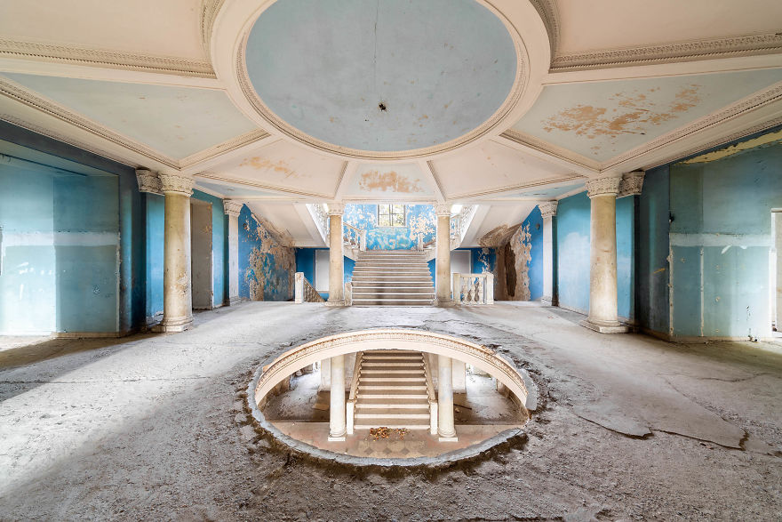 I Paid A Visit To Soviet-Era Spas In Georgia And Was Mesmerized By Their Solemn Beauty (11 Pics) I Paid A Visit To Soviet-Era Spas In Georgia And Was Mesmerized By Their Solemn Beauty (11 Pics)