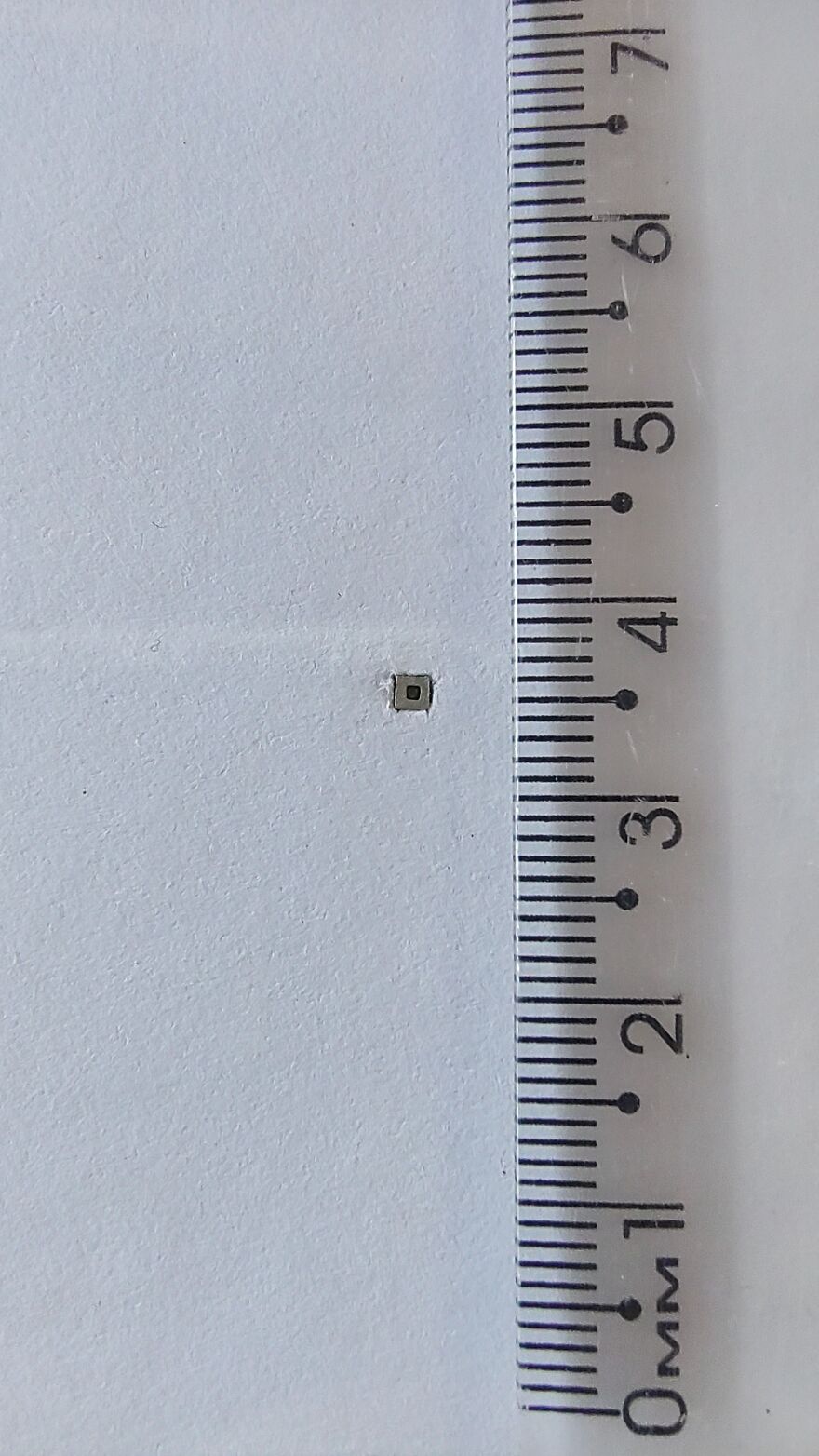 I Create Tiniest Paintings In The World (11 Pics) I Create Tiniest Paintings In The World (11 Pics)