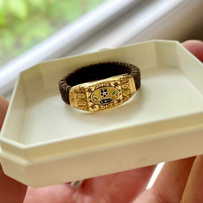 50 Of The Most Interesting And Beautiful Old Things That These People Have The Pleasure Of Owning (New Pics)