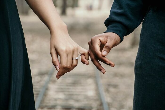 31 Things People Discovered Were Not OK In A Relationship Only After Dating Someone Else