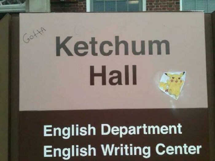 50 Mild And Wholesome Cases Of Vandalism People Have Documented In The Streets (New Pics)