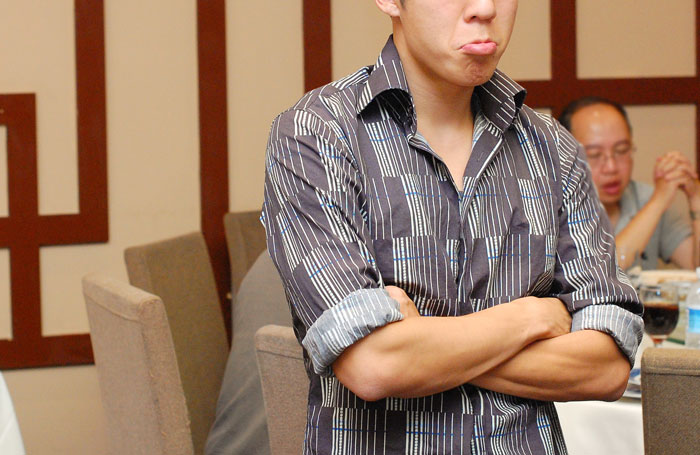 Neighbor ‘Karen’ Keeps Nagging This Person About Them ‘Slamming’ Their Door, Gets Struck With Petty Revenge Neighbor ‘Karen’ Keeps Nagging This Person About Them ‘Slamming’ Their Door, Gets Struck With Petty Revenge