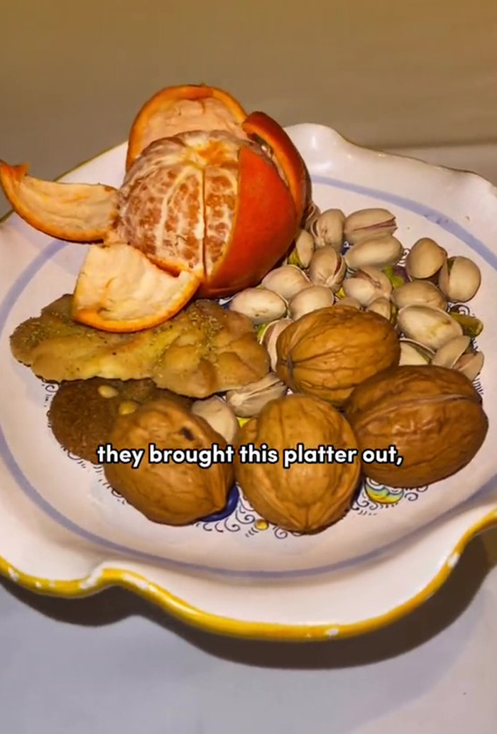 21 Y.O. Guy Went To A Michelin Star Restaurant And Pretended To Be A Food Critic, Goes Viral Online 21 Y.O. Guy Went To A Michelin Star Restaurant And Pretended To Be A Food Critic, Goes Viral Online