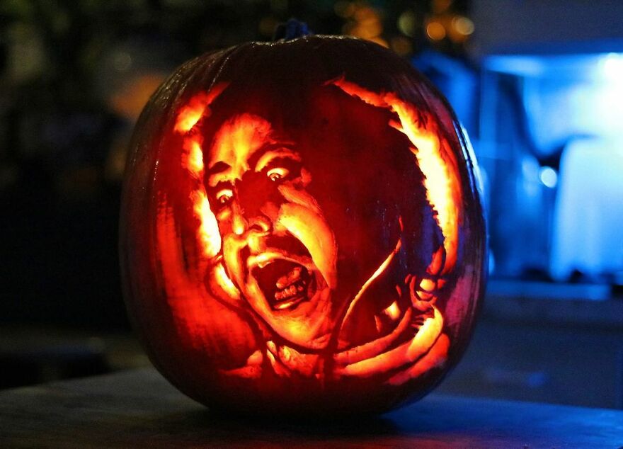 Incredibly Detailed Pumpkins With References To Pop-Culture, Movies, Celebrities And Other Things Made By This Artist (63 Pics)