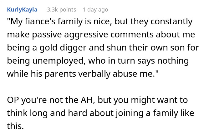 “I Snapped”: Fiancé’s Family Implies That This Woman Is A Gold Digger, So She “Exposes” His Unemployment At The Dinner Table “I Snapped”: Fiancé’s Family Implies That This Woman Is A Gold Digger, So She “Exposes” His Unemployment At The Dinner Table