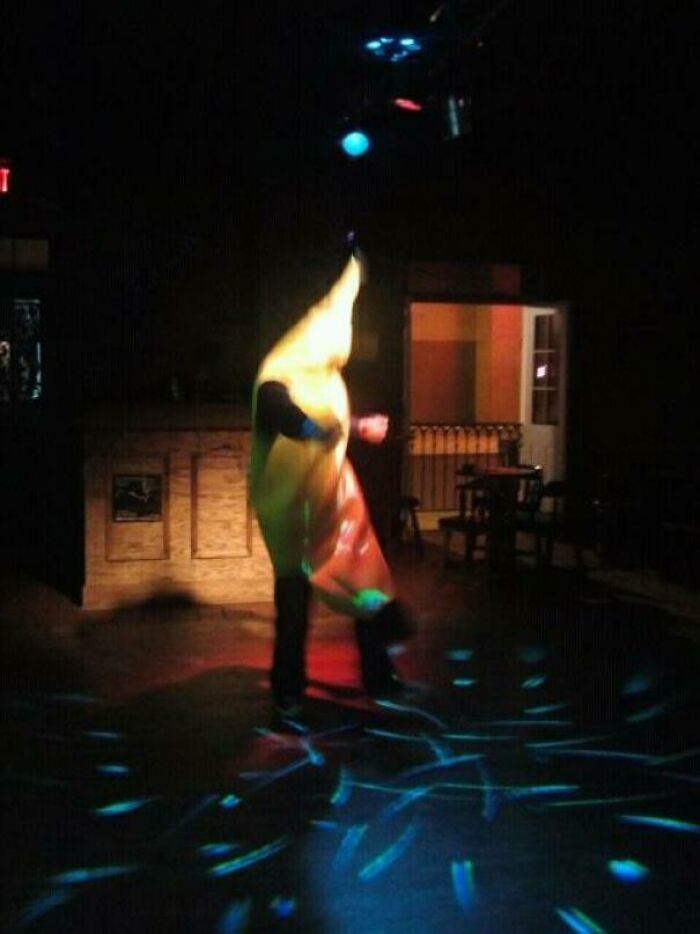 40 Times People Managed To Capture The Chaos Of Nightclubbing In Hilarious Pics 40 Times People Managed To Capture The Chaos Of Nightclubbing In Hilarious Pics