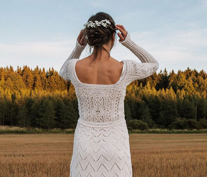 This Bride Finished Knitting Her Wedding Dress 4 Days Before The Wedding, Documented The Entire Process And Shared It Online This Bride Finished Knitting Her Wedding Dress 4 Days Before The Wedding, Documented The Entire Process And Shared It Online