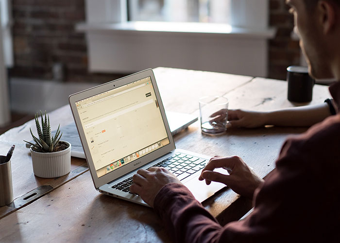 Employee Teaches Entitled Boss A Lesson By Doing Exactly What He Asked, Turns A 10-Minute Task Into A 3-Day Project Employee Teaches Entitled Boss A Lesson By Doing Exactly What He Asked, Turns A 10-Minute Task Into A 3-Day Project