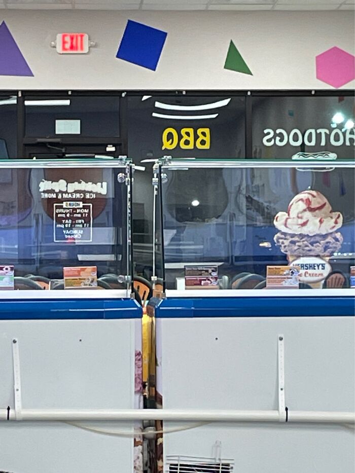 Hey Pandas, Show Us Where You Are While Scrolling Through Bored Panda (Closed)