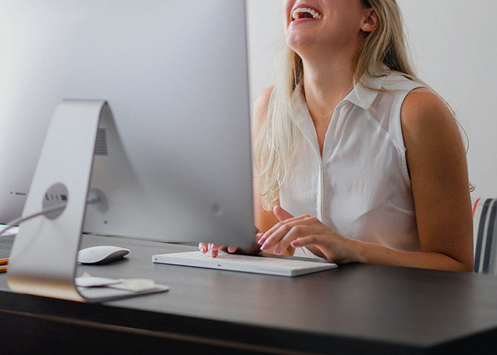 35 Dead Giveaways That Someone Is A Bad Person