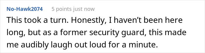 Customer Realizes Store Manager Is Shouting At Them, Mistaking Them For An Employee, Decides To Teach Them A Lesson Customer Realizes Store Manager Is Shouting At Them, Mistaking Them For An Employee, Decides To Teach Them A Lesson