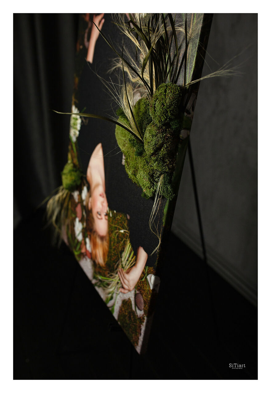 A Fellow Florist And I, The Photographer, Made 11 Portraits Of Months Using Live Flowers To Highlight The Genuineness Of Each Season A Fellow Florist And I, The Photographer, Made 11 Portraits Of Months Using Live Flowers To Highlight The Genuineness Of Each Season
