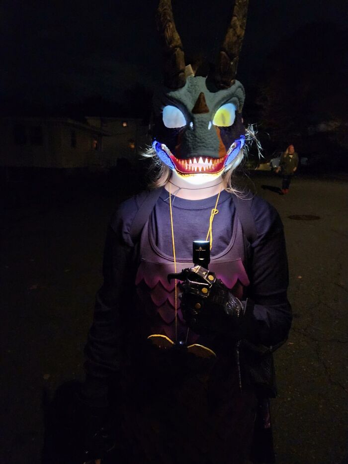 Hey Pandas, Post Your Favorite Picture From Halloween In 2022 (Closed)