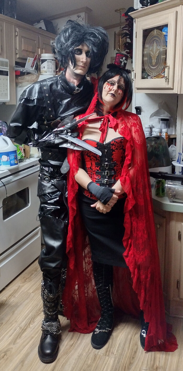 Hey Pandas, Post Your Favorite Picture From Halloween In 2022 (Closed)