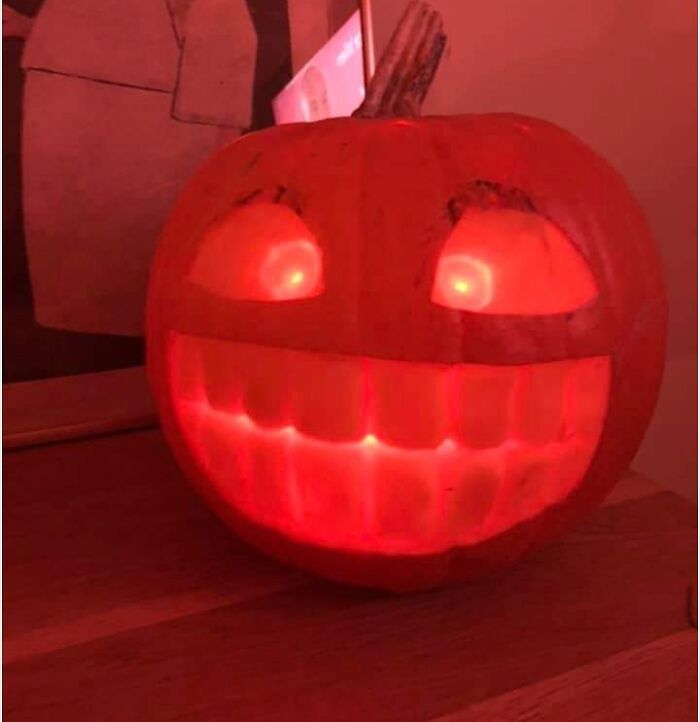 Hey Pandas, Show Us Your Halloween Pumpkin Designs (Closed)