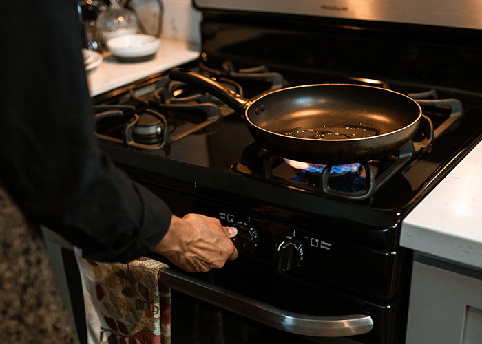 &#8220;False Frugalities&#8221;: 45 Examples Of People Trying To Save But Actually Losing Money