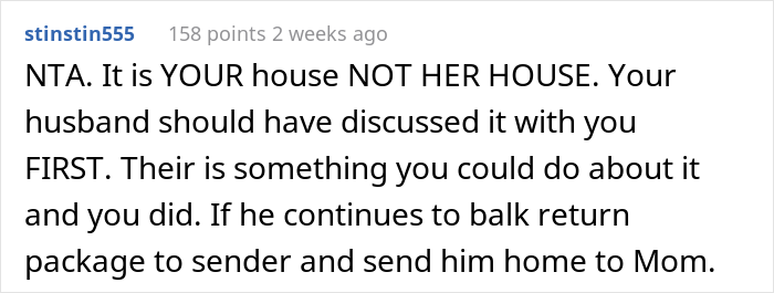 Man Gives His Mom The Keys To His House When Wife Asked Not To, So She Changes The Locks, Making The Family Furious Man Gives His Mom The Keys To His House When Wife Asked Not To, So She Changes The Locks, Making The Family Furious