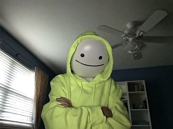 50 Halloween Costumes To Get You Inspired For The Spooky Season, As Shared By Our Community 50 Halloween Costumes To Get You Inspired For The Spooky Season, As Shared By Our Community