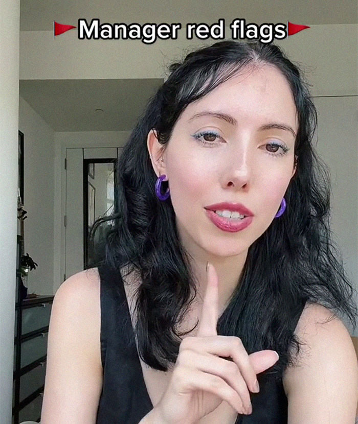 Career Coach Reveals Four Telltale Red Flags That Allow Employees To Identify A Lousy Manager