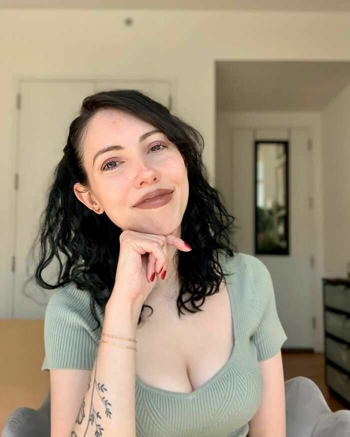 Career Coach Reveals Four Telltale Red Flags That Allow Employees To Identify A Lousy Manager