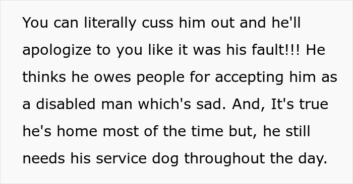 Niece Complains That Service Dog Is Making Her Uncomfortable, Her Aunt Refuses To Get Rid Of It, Starts Family Drama Niece Complains That Service Dog Is Making Her Uncomfortable, Her Aunt Refuses To Get Rid Of It, Starts Family Drama