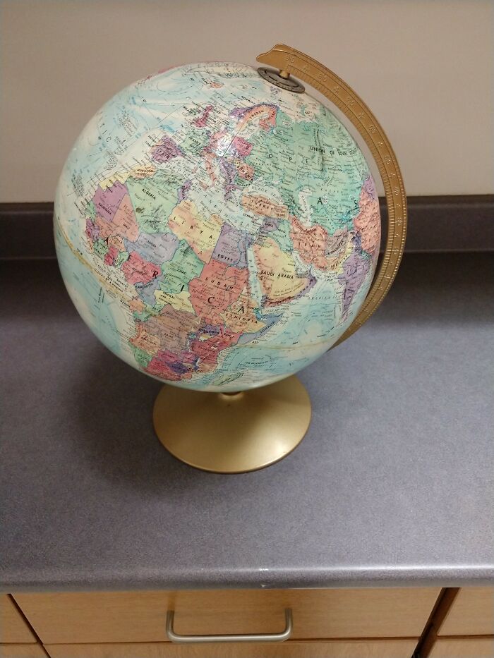 20 Stories Of Flat Earthers Realizing Their Arguments Are Weak, As Shared In This Online Community 20 Stories Of Flat Earthers Realizing Their Arguments Are Weak, As Shared In This Online Community