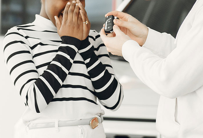 Stepmom Asks If She Should Tell Stepdaughter That Her Dad Installed A Tracking Device In A Car He Gifted Her