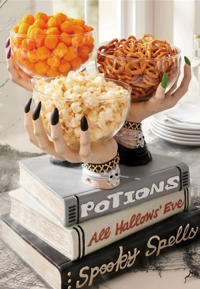 137 Cheap Halloween Decorations To Celebrate On A Budget 137 Cheap Halloween Decorations To Celebrate On A Budget