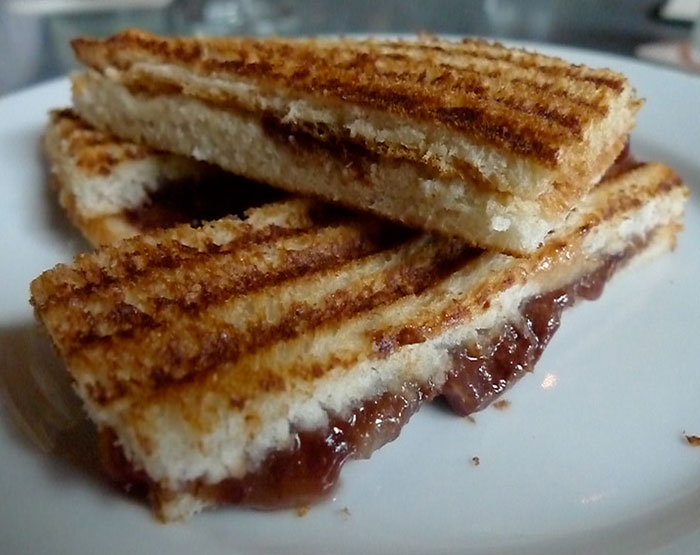 “What Is Your Favorite Meal Or Snack That No One Understands?”: 30 People Share Their Beloved But Weird Food Combos “What Is Your Favorite Meal Or Snack That No One Understands?”: 30 People Share Their Beloved But Weird Food Combos