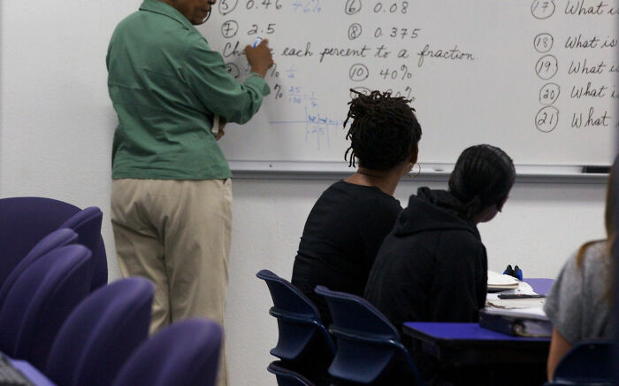 People Would Have Preferred To Know These 30 Life Lessons Sooner, As Shared In This Online Group People Would Have Preferred To Know These 30 Life Lessons Sooner, As Shared In This Online Group