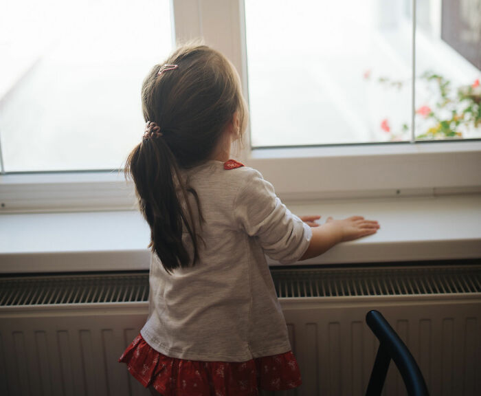 30 Folks Online Recall Their First-Ever Memories, Whether Fond Or Not 30 Folks Online Recall Their First-Ever Memories, Whether Fond Or Not