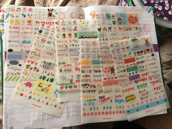 Mom Defends Her Daughter By Withdrawing Her Funds For Stepson’s Camp After He Ruined Her Sticker Collection Mom Defends Her Daughter By Withdrawing Her Funds For Stepson’s Camp After He Ruined Her Sticker Collection