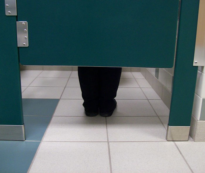 30 Of The Most Bizarre And Just Straight Up Dumb Rules That People Had In Their Schools, As Shared On This Thread 30 Of The Most Bizarre And Just Straight Up Dumb Rules That People Had In Their Schools, As Shared On This Thread